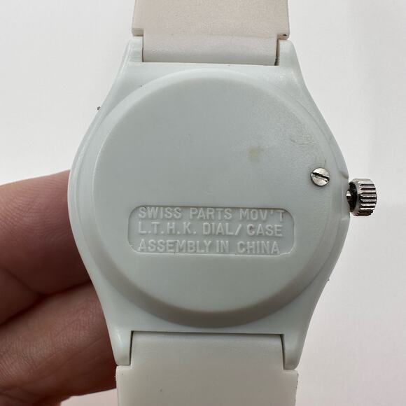 Vintage 1980s Diet 7-Up White Manual Wind-Up Unisex Wrist Watch Novelty Watch - Picture 2 of 4